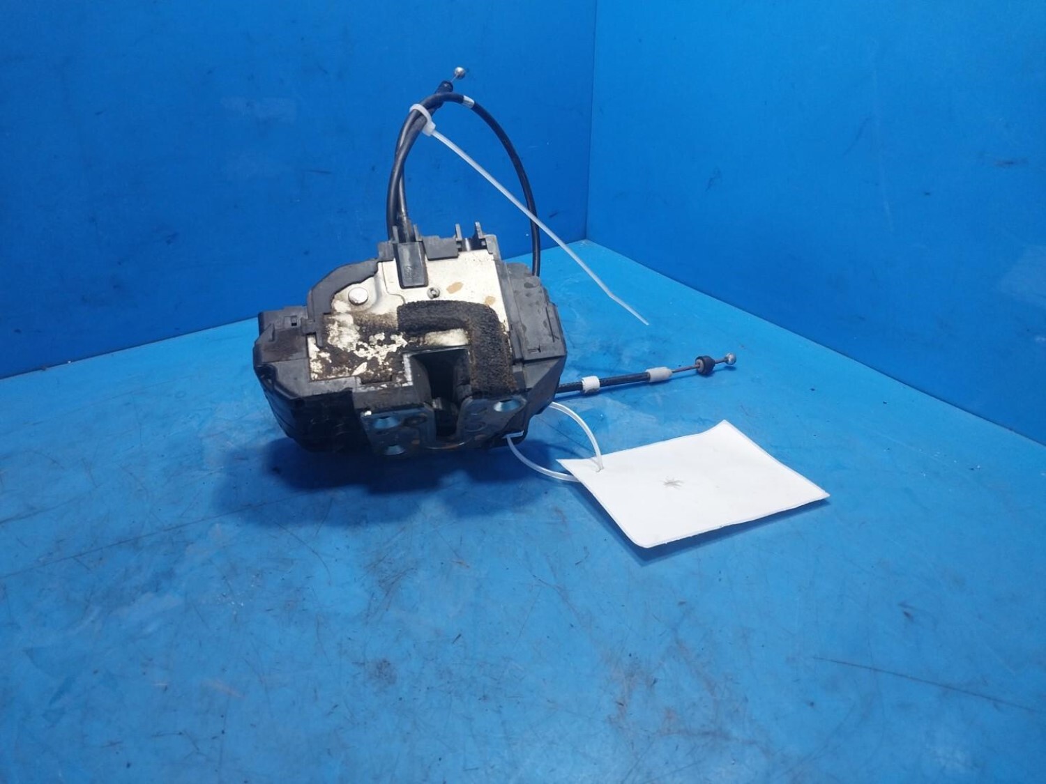 Nissan Navara Door Boot Gate Lock For Sale Wholesale Car Parts