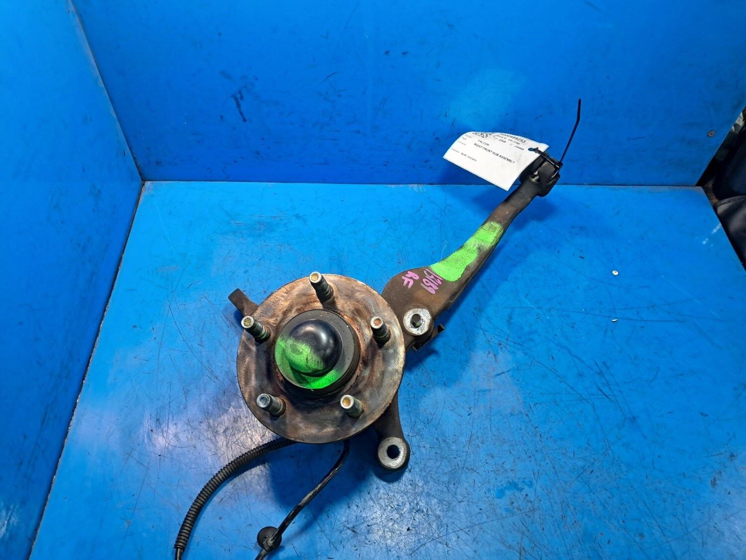 Ford Falcon Right Front Hub Assembly For Sale | Wholesale Car Parts