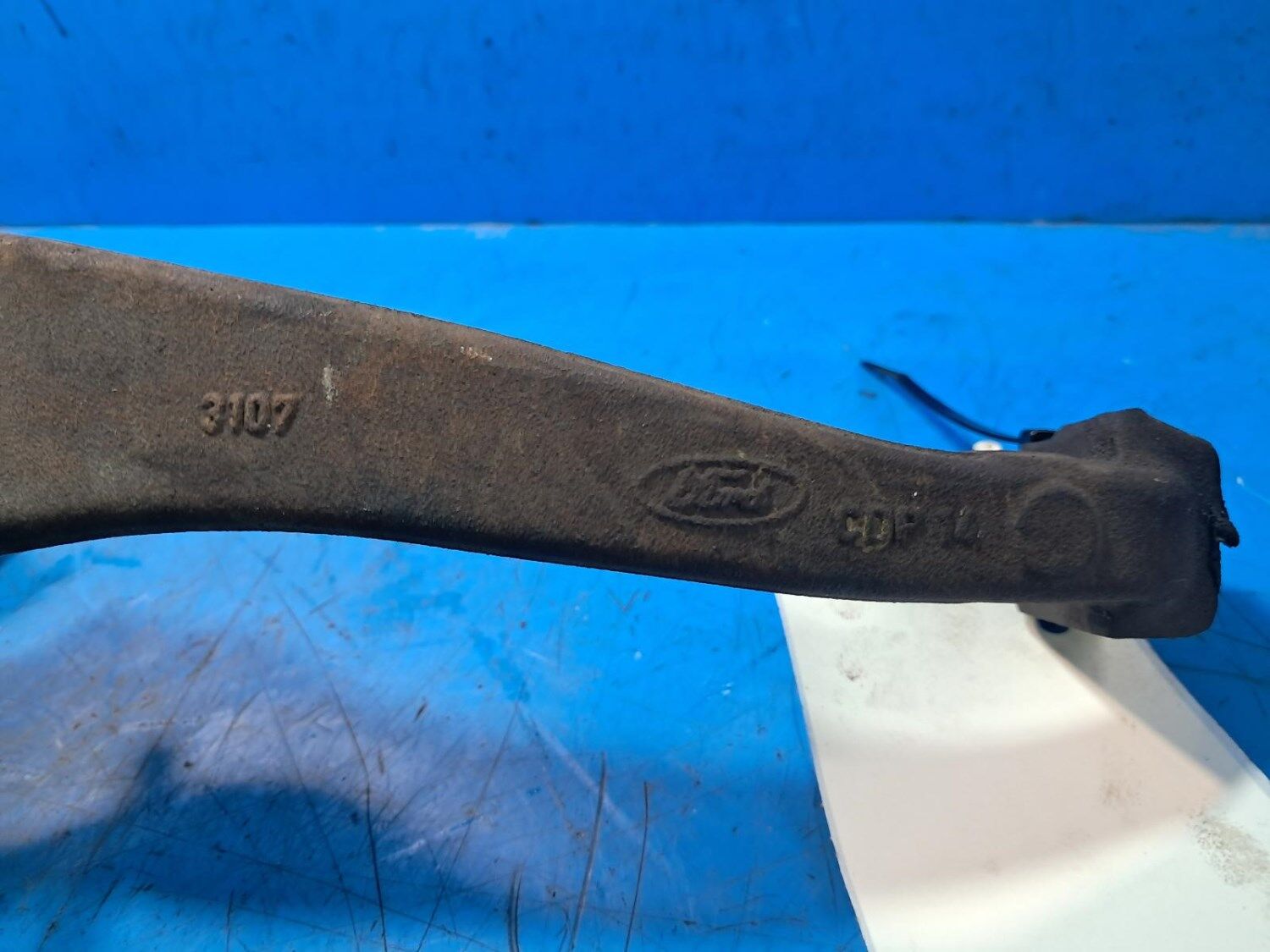 Ford Falcon Right Front Hub Assembly For Sale | Wholesale Car Parts