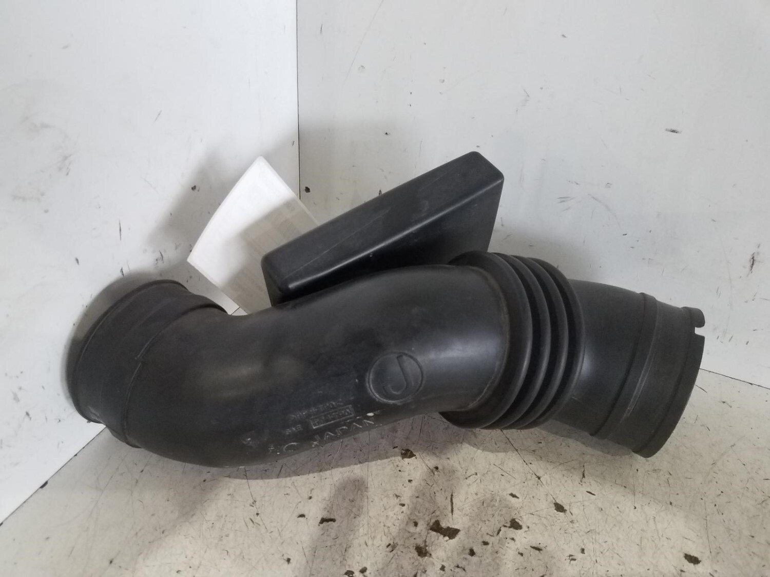 thumbnail image 2 of SUBARU OEM 14-18 Forester EngineTransaxle Air Cleaner-Air Inlet Duct 2 of 13