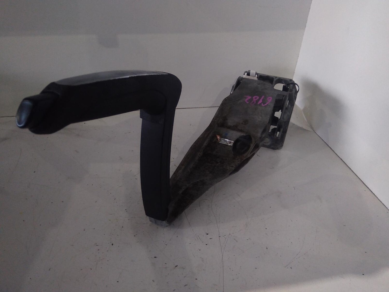 Ford Focus Handbrake Lever For Sale Wholesale Car Parts