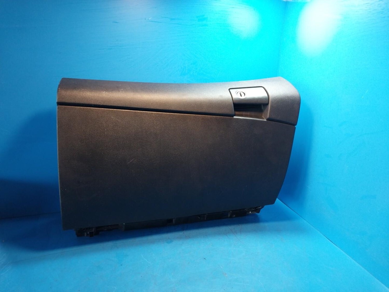 Holden Commodore Glove Box For Sale Wholesale Car Parts