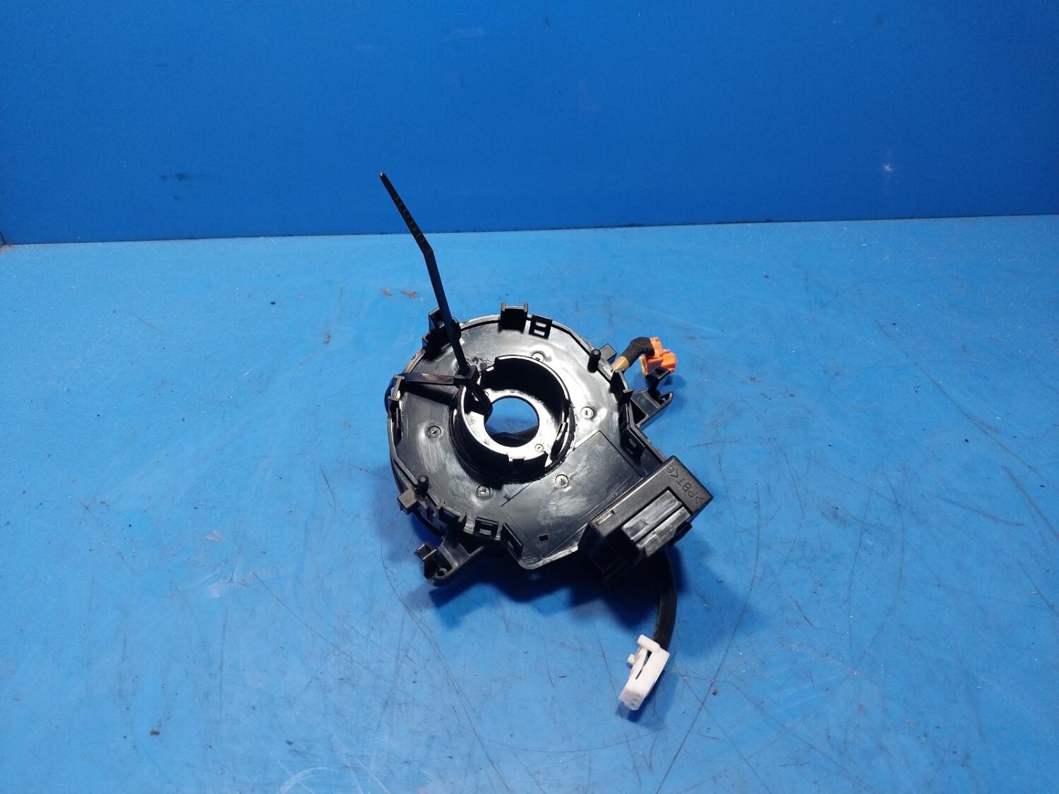 Toyota Hilux Airbag Module Sensor For Sale Wholesale Car Parts