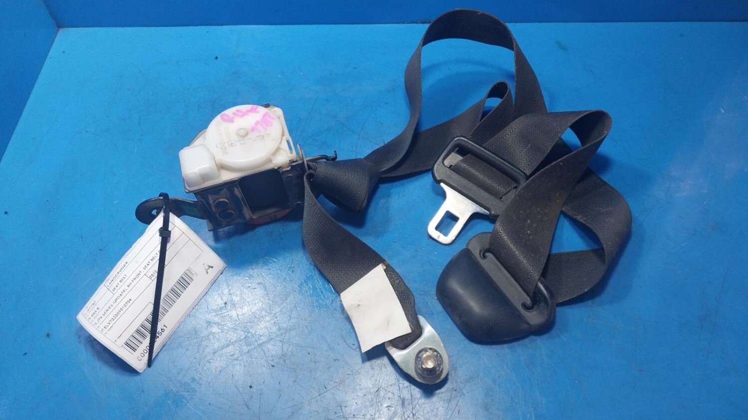 Toyota Landcruiser Seat Belt Stalk For Sale Wholesale Car Parts