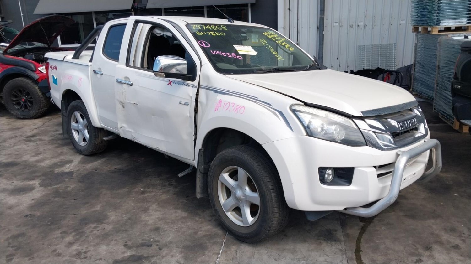 Isuzu Dmax F Bar Reinforc Brack For Sale Wholesale Car Parts