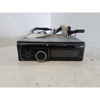 CLARION SINGLE DIN STEREO