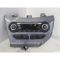 FORD FOCUS LW  HEATER AIR COND CONTROLS