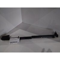 FORD FOCUS LW-LZ HATCH  PAIR OF TAILGATE STRUTS