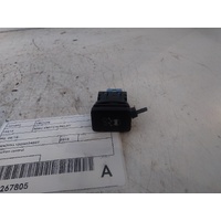 Mitsubishi Triton Mq-Mr, Traction Control Switch