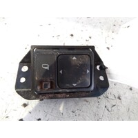 Nissan Patrol Y61/Gu, Door Mirror Switch