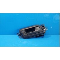 Volkswagen Amarok 2H Righ Front Inner Black Door Handle