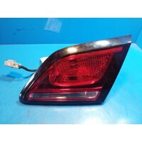 Holden Commodore Vf  Right Rear Bootlid Lamp Garnish