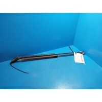 Nissan Xtrail T30  Pair Of Tailgate Struts