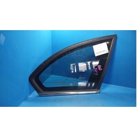 Holden Captiva Cg 5 Seater Type, Right Rear Side Glass