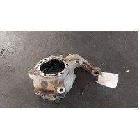 Nissan Patrol Y61/Gu  Right Swivel Hub