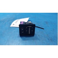 Toyota Hilux, Mirror Switch