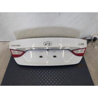Hyundai I45 Yf Bootlid
