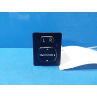 Toyota Hilux, Mirror Switch