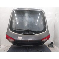 Mitsubishi Lancer Cj Es, Tailgate