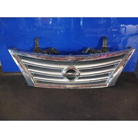 Nissan Pulsar B17 Sedan  Radiator Grille