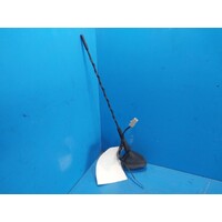 Nissan Navara Np300, Rear Roof Mounted Antenna