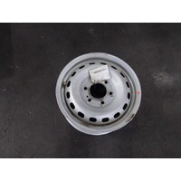Hyundai Iload/Imax Tq 16 X 6.5 Inch Steel Wheel