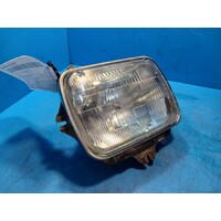 Toyota Hilux Right Headlamp