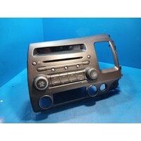 Honda Civic 8Th Gen  Radio/Cd Player