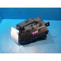 Nissan Pathfinder R51 Right Side Engine Bay Fuse Box