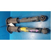 Nissan Pathfinder R52 Pair Of Rear Shock Absorbers