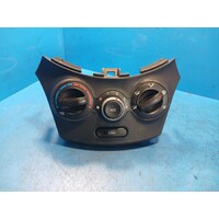 Hyundai Accent Rb  Heater Air Cond Controls