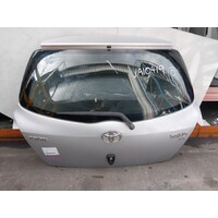 Toyota Yaris Ncp9#, Tailgate