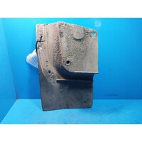 Toyota Hiace Trh/Kdh Left Rear Mud Flaps