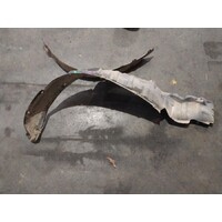 Nissan Navara D22 Right Guard Liner