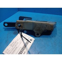 Kia Sportage Sl Left Side Bonnet Hinge