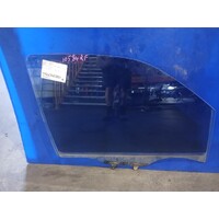 Nissan Navara D40 Right Front Door Window