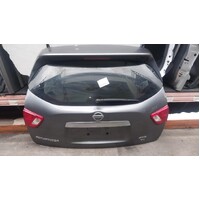 Nissan Pathfinder R52 Tailgate