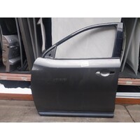 Nissan Pathfinder R52  Left Front Door