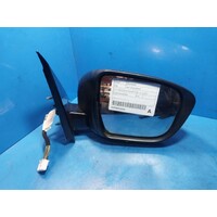 Nissan Pathfinder R52 Right Door Mirror