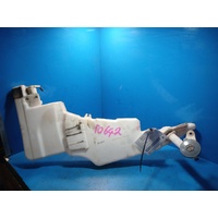 Nissan Navara Np300 Washer Bottle