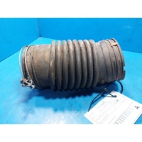 ﻿Toyota Landcruiser  Air Cleaner Duct Hose