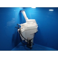 Hyundai I30 Gd Washer Bottle