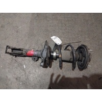 Mitsubishi Lancer 2.0 Petrol Left Front Strut