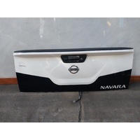 Nissan Navara Np300, Tailgate