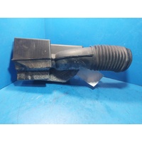 Holden Commodore Ve 3.0 V6 Air Cleaner Duct Hose