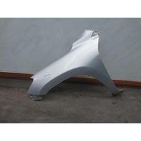 Toyota Rav4 Aca33 Cv Left Guard