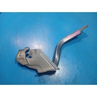 Suzuki Swift Fz Right Bonnet Hinge