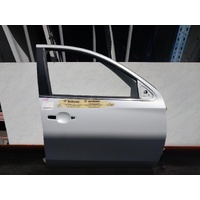 Mitsubishi Pajero Sport Qe-Qf  Right Front Door