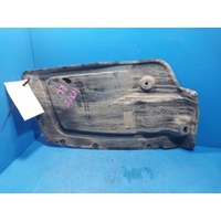 Mitsubishi Pajero Sport Qf Right Rear Guard Liner