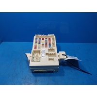 Hyundai Veloster Fs  Under Dash Fuse Box